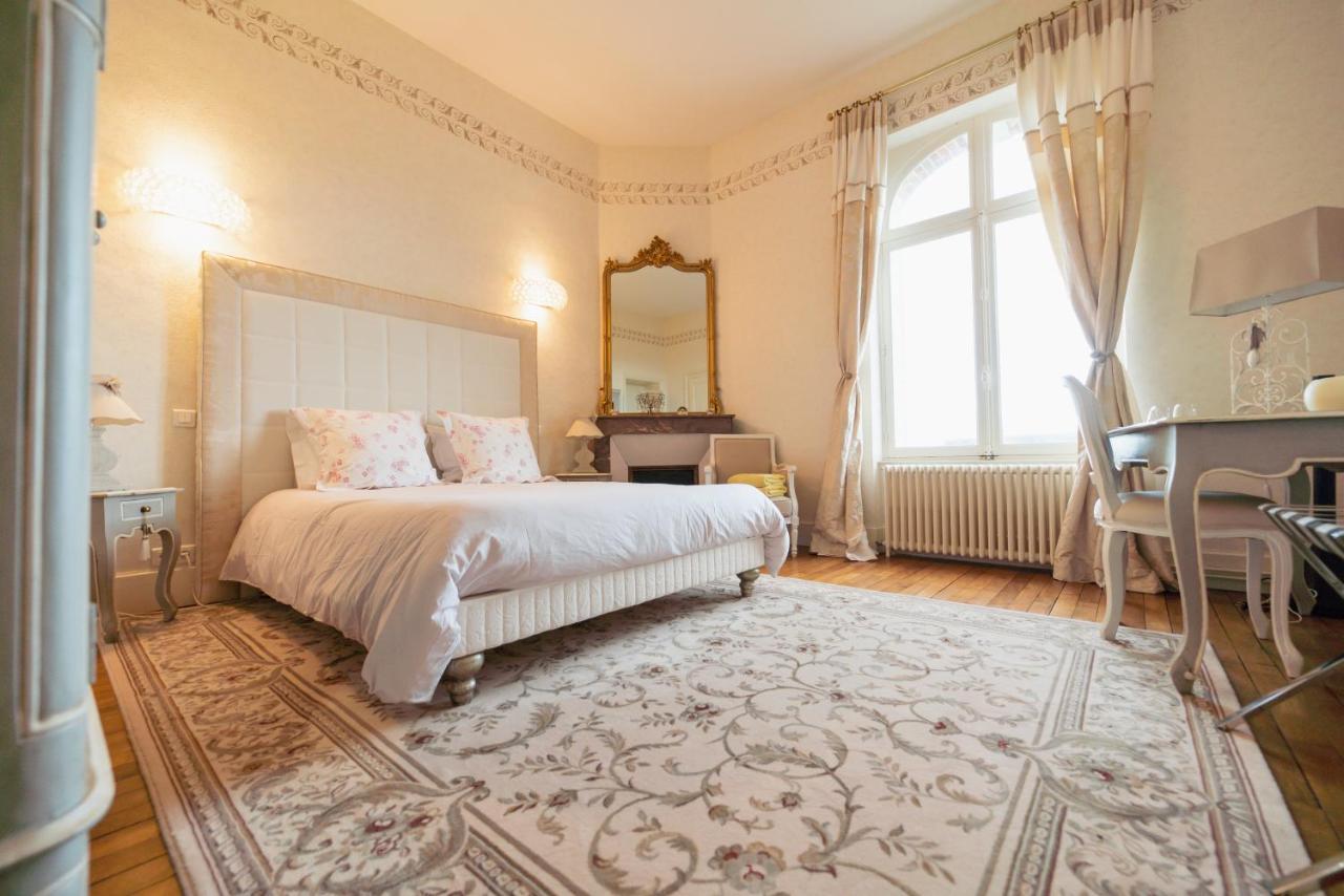 La Poignardiere Chatillon-sur-Indre ภายนอก รูปภาพ